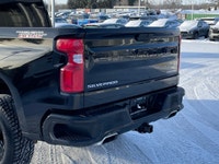 The 2019 Chevrolet Silverado 1500 Custom Trail Boss in a stylish Black color offers robust 44 capabi... (image 3)