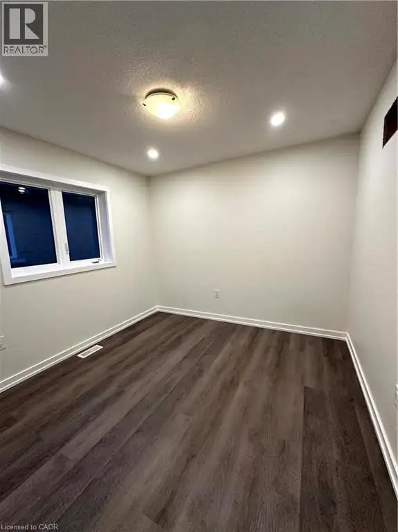 7 ABERCROMBIE Crescent Brampton, Ontario in Long Term Rentals in Mississauga / Peel Region - Image 14