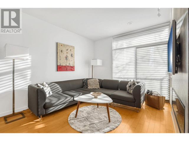 987 BEATTY STREET Vancouver, British Columbia in Condos for Sale in Vancouver - Image 3