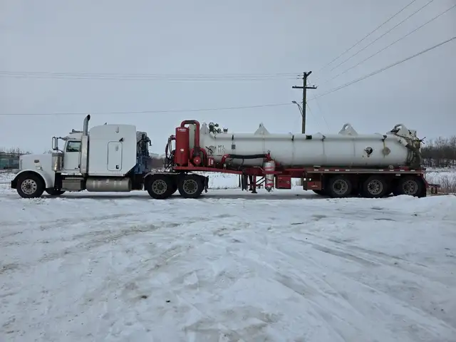 2012 PETERBILT 388 in Heavy Trucks in Saskatoon - Image 8