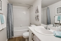 Stunning 1 bedroom partment for rent at Victoria Place Apartments-Call Today! Current Incentives: 1... (image 6)