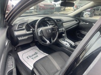 2020 Honda Civic ex 17,970$ plus HST and licensing plus 599 safety fee Mileage : 111,376km AMB auto... (image 8)