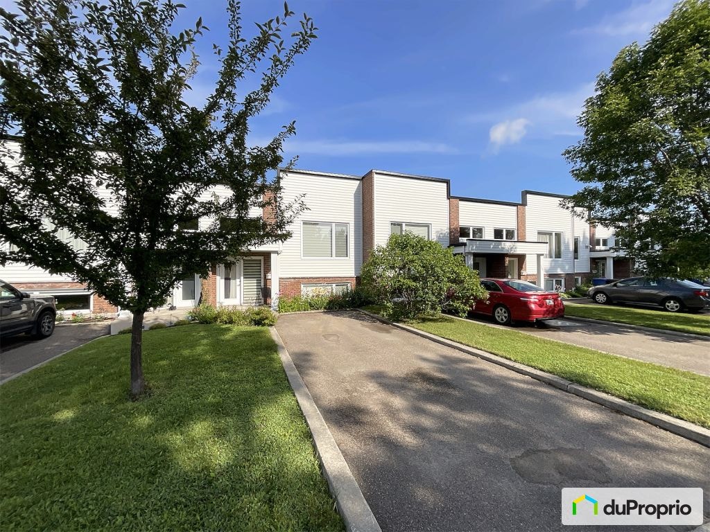 $290,000 - Townhouse for sale in Jonquière (Arvida) — photo 2