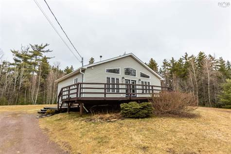 403 Pumping Station Road in Houses for Sale in Truro