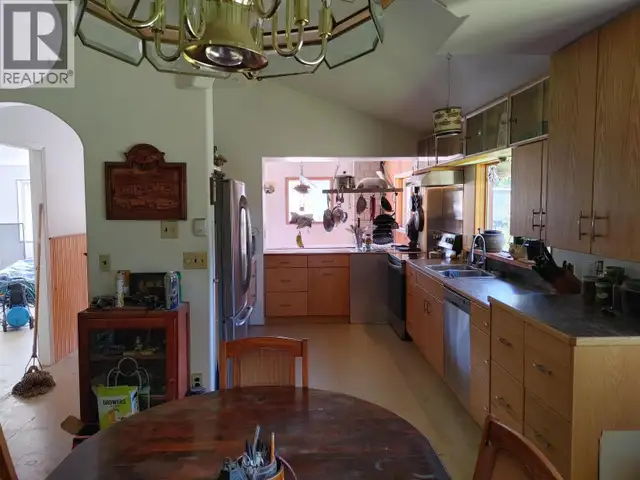 7814 LITTLE FORT 24 HIGHWAY Lone Butte, British Columbia in Houses for Sale in 100 Mile House - Image 11