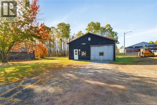15 Centennial Drive Minto, New Brunswick in Houses for Sale in Fredericton - Image 6