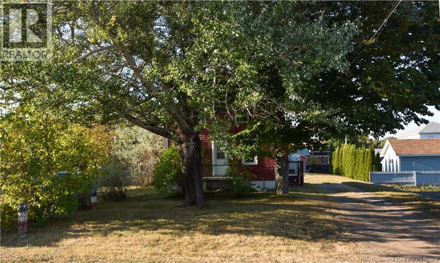 455 Georges Ouest Tracadie, New Brunswick in Houses for Sale in Bathurst