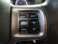 RAM 1500 2023 CLASSIC SLT V-8 5.7 LITRES HEMI CREW-CAB BOITE 5.7 PIEDS 4X4 / MAGS 17 POUCES SUR PNEU... (image 9)