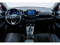Le Hyundai Venue 2022 est un véhicule compact et polyvalent qui se distingue par son style urbain, s... (image 1)