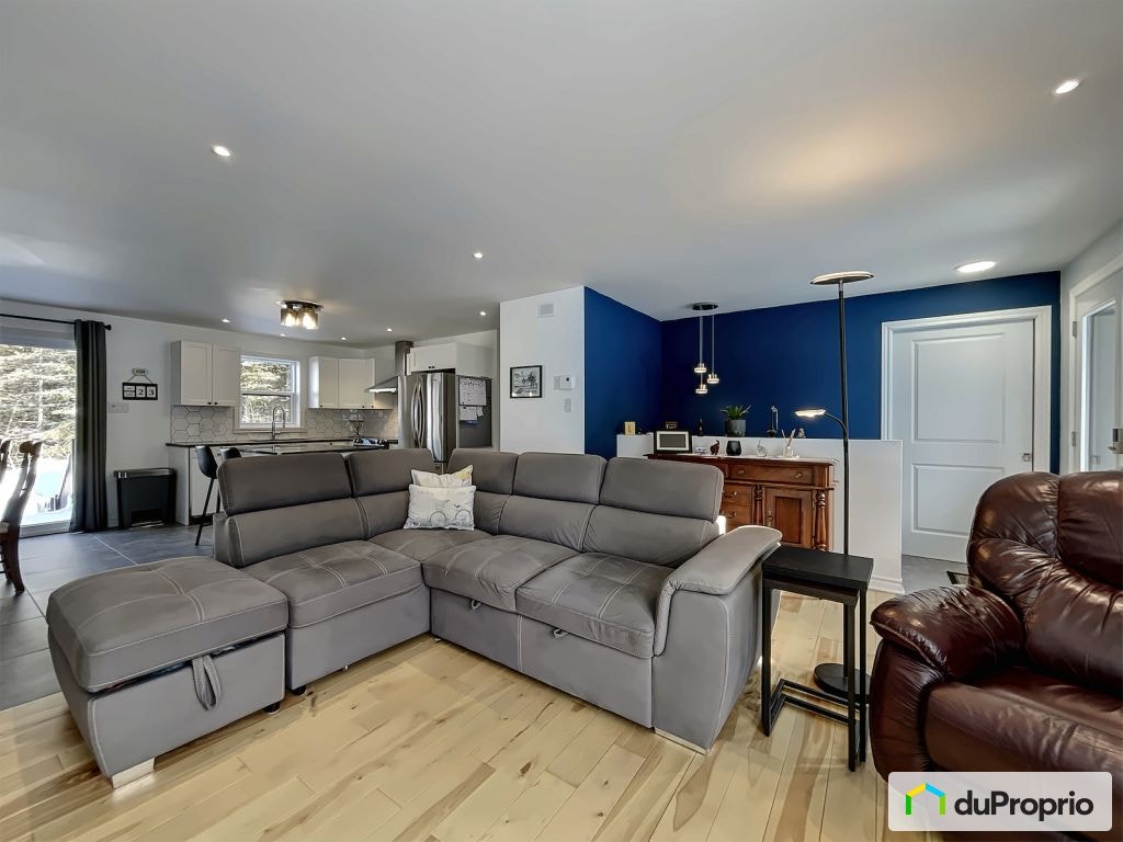 $449,900 - Bungalow for sale in St-Côme — photo 2