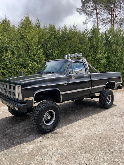 Great deal on this 1987 Chev 4×4 truck 150,000 km auto, power windows and door lock, v-8 engine clea...