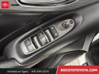 ... Engine: Moteur V6 L/100Km City: 12.5 L/100Km Hwy: 8.7 (image 9)