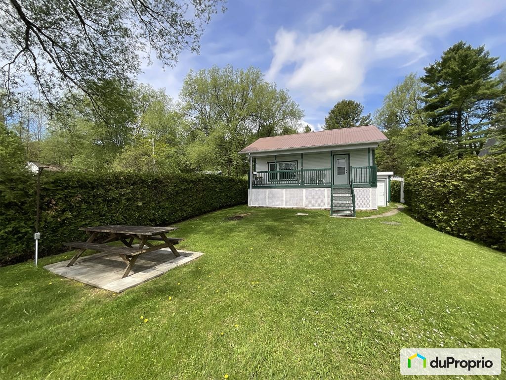 $385,000 - Cottage for sale in St-Georges-De-Windsor — photo 1
