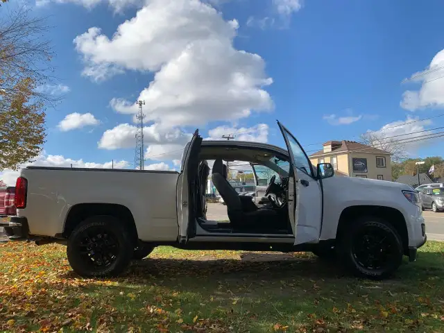 2015 Chevrolet Colorado EXT CAB 4CYL 6 SPEED CERTIFIED in Cars & Trucks in Guelph - Image 13
