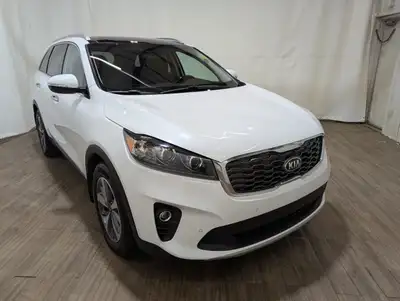 No Accidents, Locally Owned Vehicle, New Tires! Get behind the wheel of the 2019 Kia Sorento 3.3L EX...