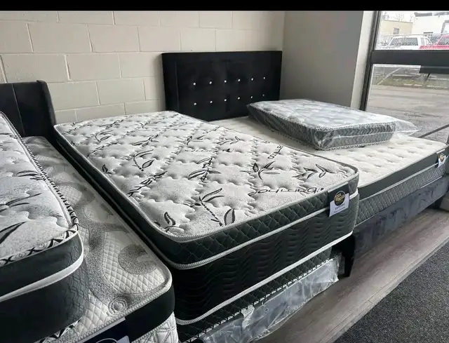 King Mattress : Full Mattress | Queen Mattress / Twin Mattress in Beds & Mattresses in Oshawa / Durham Region - Image 11