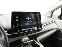 SUNROOF, BLUETOOTH, TOUCHSCREEN, HEATED STEERING WHEEL & MORE! Kijiji Engine: 4 Cylinder Engine 2.5L... (image 5)