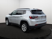 This 2025 JEEP COMPASS LATITUDE LUX 4X4 has the following options Leatherette Seats, Remote Start Sy... (image 3)