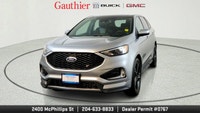 The 2021 Ford Edge ST blends SUV practicality with sporty performance thanks to its powerful twin-tu... (image 5)