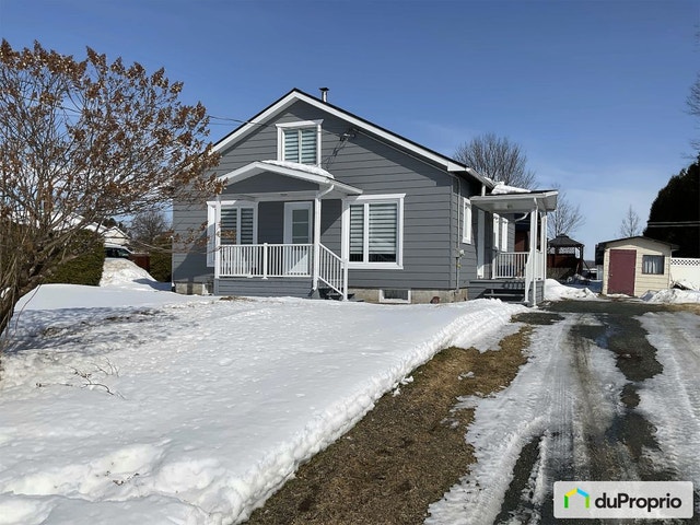 $299,000 - 1 1/2 Storey for sale in St-Léonard-D'Aston — photo 1