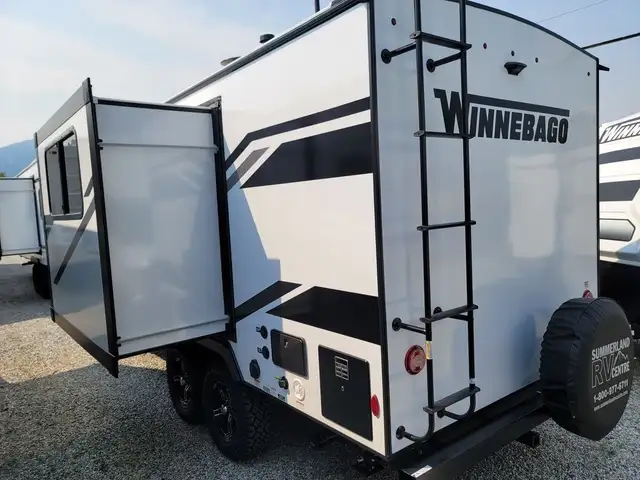 2025 Winnebago Micro Minnie 2108TB in Travel Trailers & Campers in Penticton - Image 5