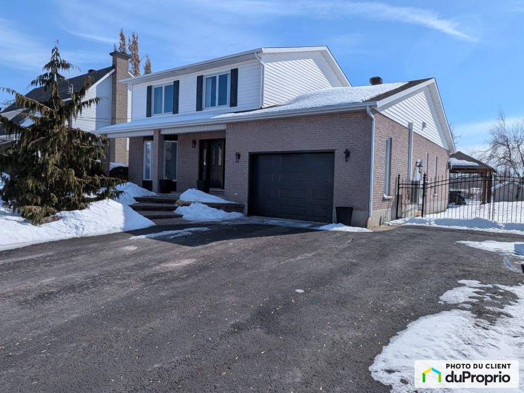 $874,900 - 2 Storey for sale in L'Assomption — photo 1