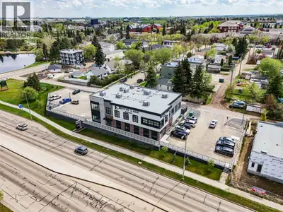 Join current tenants Mirror Lake Dental and Camrose Pharmacy. Excellent opportunity for a number of...