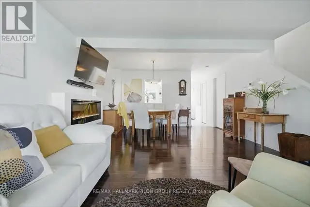 115 TEAL CRESCENT Ottawa, Ontario62863331749635124