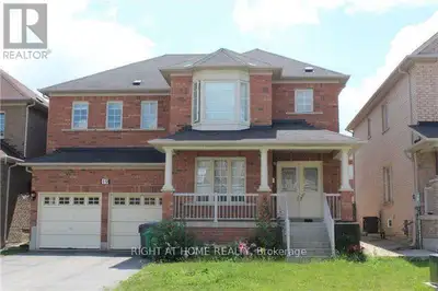 Professionally Finished Legal basement, 3 Bedroom Basement Apartment With Separate Entrance And Priv...