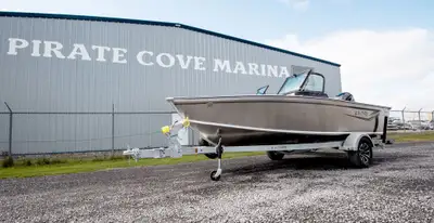 2026 Lund 1800 Explorer Outfitter Edition – PC2170 – Unpainted A brand-new Model for Lund in 2026 wi...