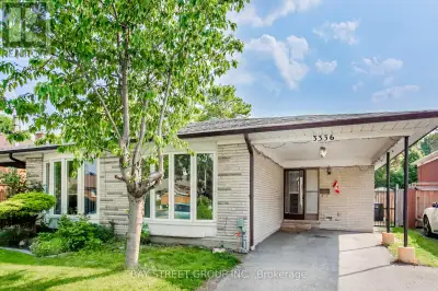 UPPER - 3336 IVERNIA ROAD Mississauga (Applewood), Ontario