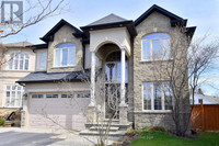 52 LORUPE CRT Hamilton, Ontario