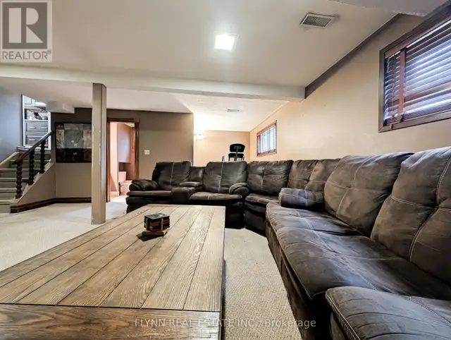 5985 BELAIRE AVENUE Niagara Falls (West Wood), Ontario in Houses for Sale in St. Catharines - Image 25