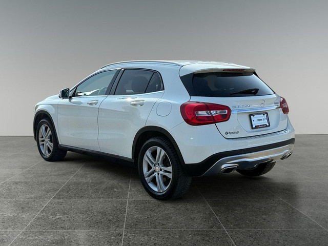2017 Mercedes-Benz GLA 4MATIC 4dr GLA 250 in Cars & Trucks in Calgary - Image 4