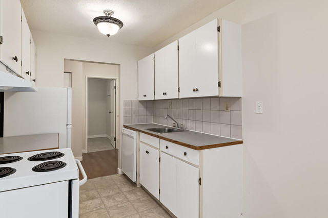 Affordable Apartments for Rent - Edwin Manor - Apartment for Ren in Long Term Rentals in Medicine Hat - Image 4