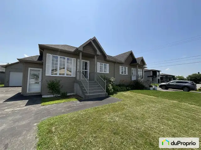$453,000 - Semi-detached for sale in Les Côteaux63236186630913122