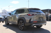 2025 Mazda CX-50 GT Turbo Meridian Edition Zircon Sand 31,686 KM Calgary This 2025 Mazda CX-50 GT Tu... (image 9)