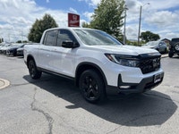 Command the road with this stunning 2024 Honda Ridgeline Black Edition Crew Cab Pickup. This Certifi... (image 2)