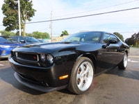 R/T Classic Pkg - BLACK ON BLACK INT CALL FOR APPOINTMENT 100% CANADIAN VEHICLE Visit Our Website @... (image 8)