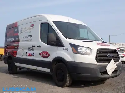 2018 Ford T250 Ford T250 2018 2018 Ford T250 maintenant disponible chez Camions Lussicam à Sainte-Ju...