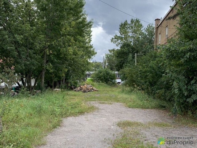 $159,000 - Commercial Lot for sale in Chicoutimi (Chicoutimi) — photo 1