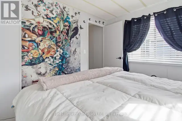 428 PINE PASS Centre Wellington, Ontario in Houses for Sale in Oakville / Halton Region - Image 30