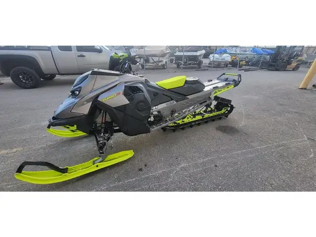 2023 SKI DOO SUMMIT X EXPERT 850 TURBO 154 (FINANCING AVAILABLE) in Snowmobiles in Kelowna - Image 8