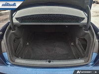 Come see this certified 2017 Audi A4 Komfort Quattro | 6-Speed Manual | Leather | Sunroof | Heated S... (image 9)