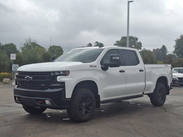 2022 Chevrolet Silverado 1500 LTD LT Trail Boss | Crew | 4X4 in Cars & Trucks in Guelph