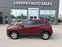ONE OWNER | AWD | 2016 Chevrolet Trax LT Looking for an affordable, fuel-efficient SUV thats ready f... (image 1)