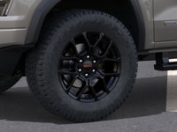 Off-Road Suspension, Lane Keep Assist, Apple CarPlay, Android Auto, Park Assist! Significantly impro... (image 8)