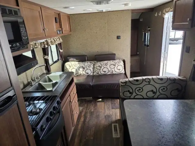 2013 Crossroads RV Z 1 ZT251BH in Travel Trailers & Campers in Penticton - Image 10