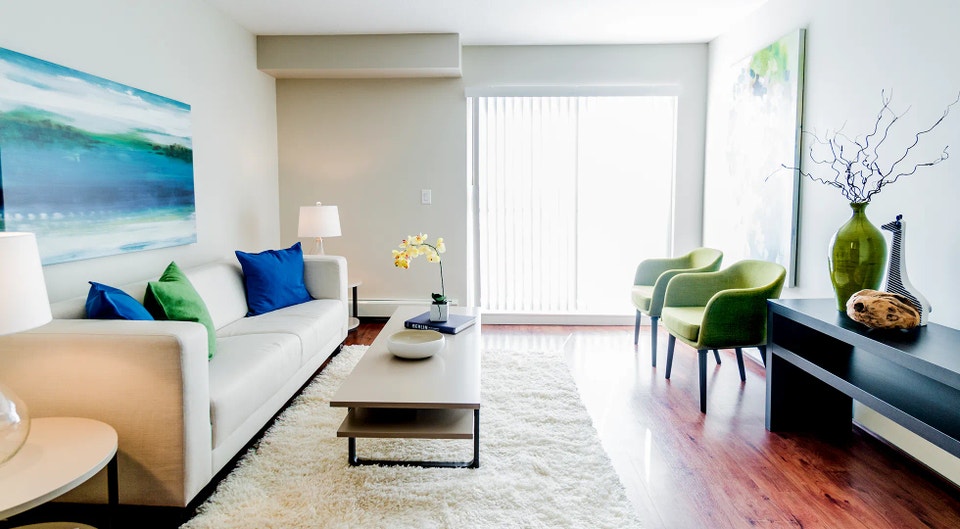 Pet-Friendly Two Bedroom One Bath with In-suite Laundry for Rent 3