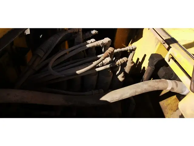 2008 Kobelco SK235SRLC-1E Excavator in Heavy Equipment in Barrie - Image 24